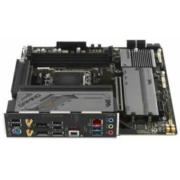 Материнская плата Gigabyte B650M GAMING X AX, Socket AM5, AMD B650, 4xDDR5-5200, HDMI+DP+DP, 1xPCI-Ex16, 1xPCI-Ex1, 4xSATA3(RAID 0/1/10), 2xM.2, 8 Ch Audio, 2.5GLan, WiFi, (4+4)xUSB2.0, (3+2)xUSB3.2, (1+1)xUSB3.2 Type-C™, 1xPS/2, mATX, RTL {}